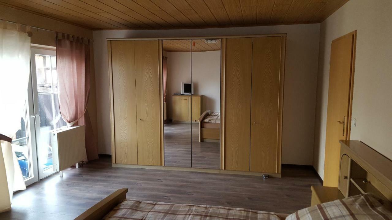 ZeitRaum Mandy In Brandy Apartment Waldsolms Ngoại thất bức ảnh